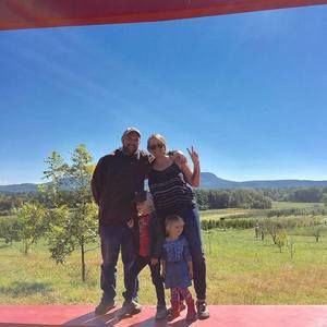 Meet your Posher, Jaime